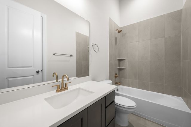 3426 Arbor Grove Trail, Midlothian, TX 76065