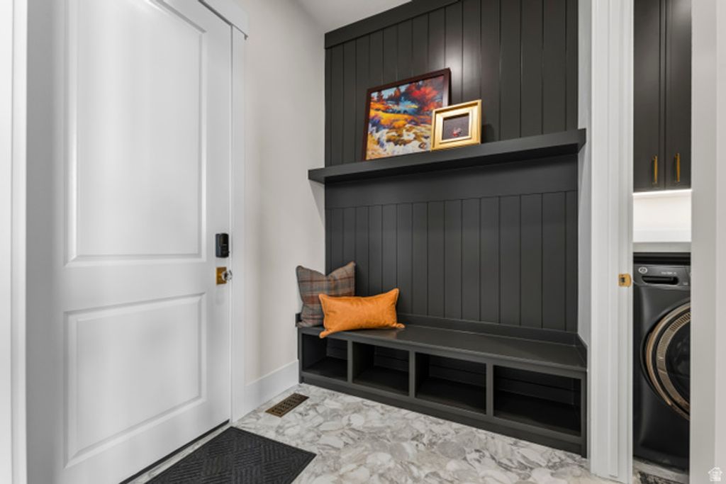 Image 12 of property listing at 11252 N REGAL RIDGE CT #14, Heber City, UT 84032