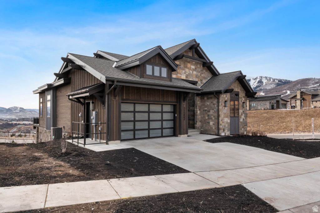 Image 3 of property listing at 11252 N REGAL RIDGE CT #14, Heber City, UT 84032