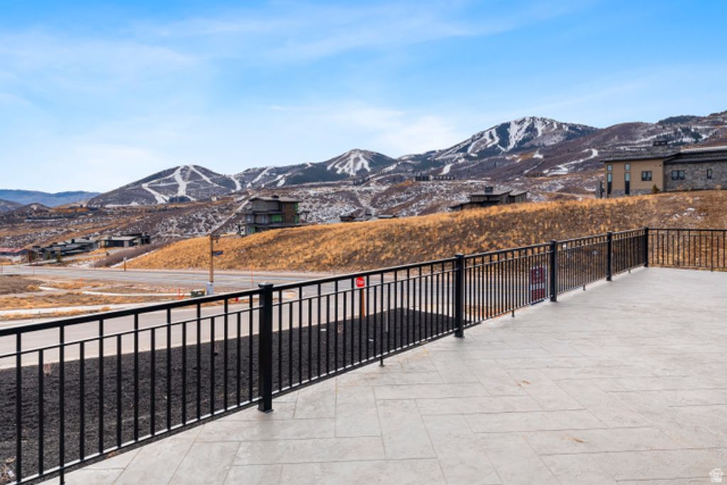 Image 39 of property listing at 11252 N REGAL RIDGE CT #14, Heber City, UT 84032