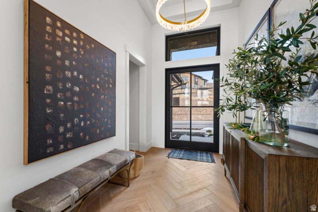 Image 7 of property listing at 11252 N REGAL RIDGE CT #14, Heber City, UT 84032