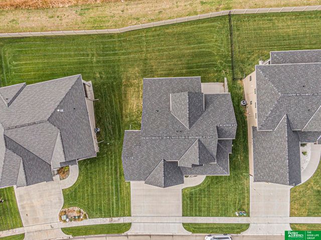 3319 Robyn Ridge Road, Fremont, NE 68025