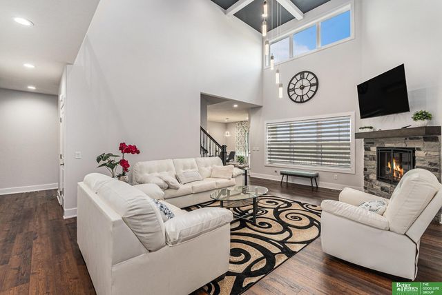 3319 Robyn Ridge Road, Fremont, NE 68025