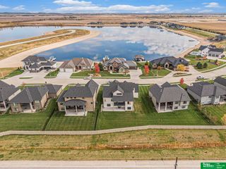3319 Robyn Ridge Road, Fremont, NE 68025