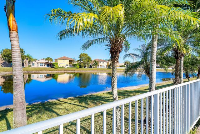 8147 Viale Matera, Lake Worth, FL 33467
