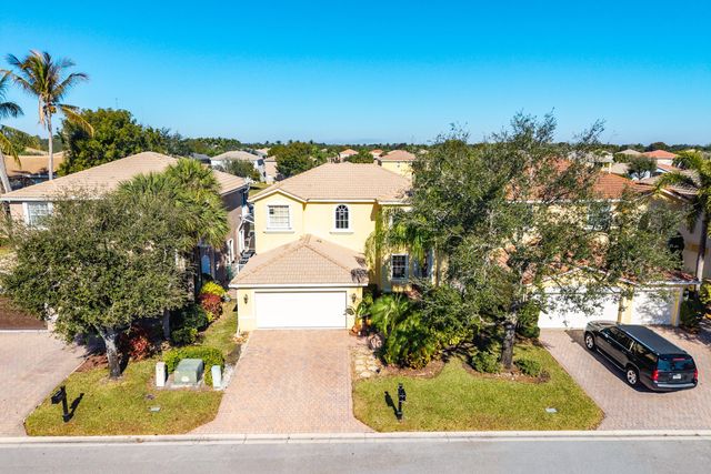 8147 Viale Matera, Lake Worth, FL 33467