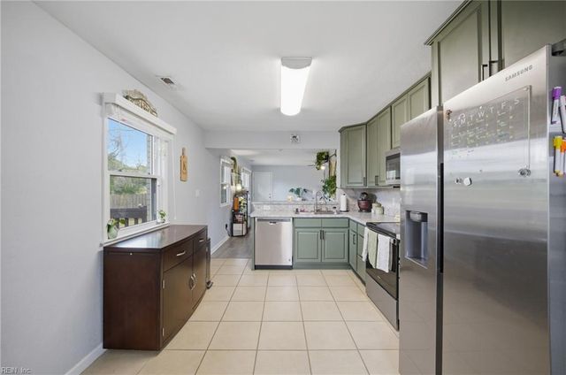 4029 Sea Cliff RD, Chesapeake, VA 23321