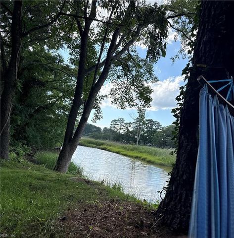 4029 Sea Cliff RD, Chesapeake, VA 23321