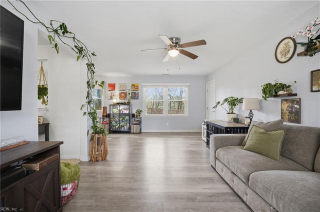 4029 Sea Cliff RD, Chesapeake, VA 23321