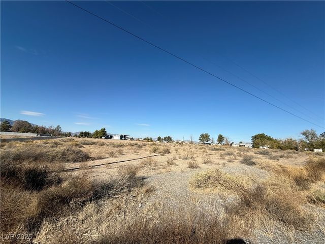 1230 East Mickey Street, Pahrump, NV 89048