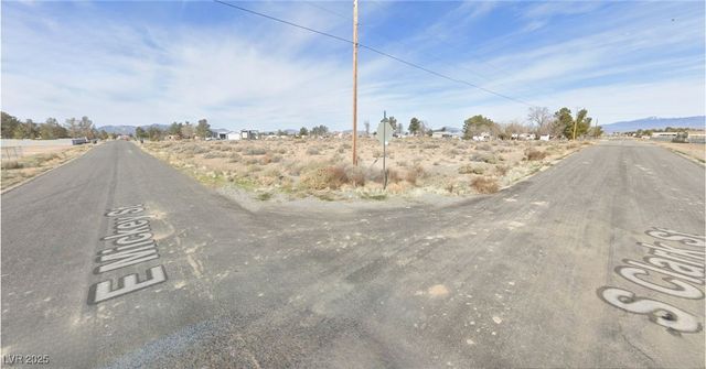 1230 East Mickey Street, Pahrump, NV 89048