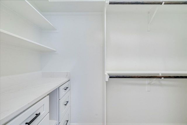 8308 Foxhound TRL, Austin, TX 78729