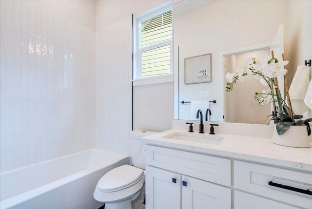 8308 Foxhound TRL, Austin, TX 78729