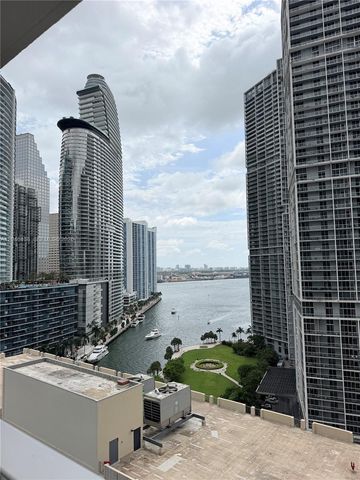 77 SE 5th Street 1915, Miami, FL 33131