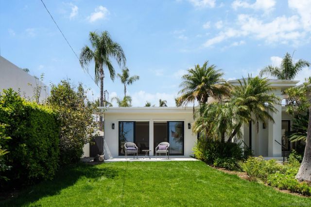 5918 Germaine Ln, La Jolla, CA 92037