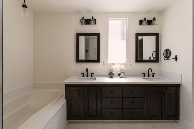 5918 Germaine Ln, La Jolla, CA 92037