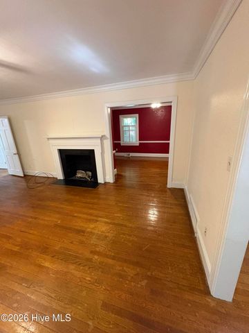 802 Forest Hill Circle, Greenville, NC 27858