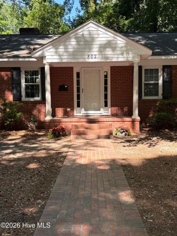 802 Forest Hill Circle, Greenville, NC 27858