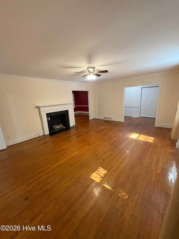 802 Forest Hill Circle, Greenville, NC 27858