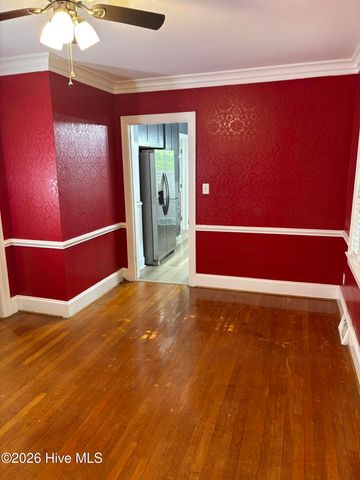 802 Forest Hill Circle, Greenville, NC 27858