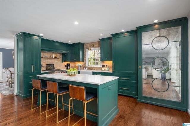 4141 OLD LEEDS LANE, Mountain Brook, AL 35213