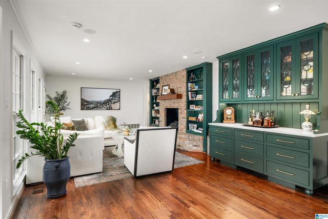 4141 OLD LEEDS LANE, Mountain Brook, AL 35213