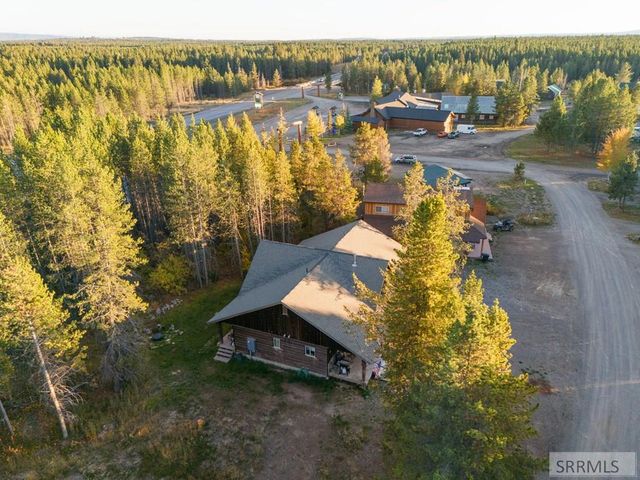 3770 Arctic Fox Drive, Island Park, ID 83429