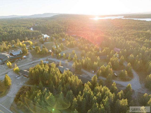 3770 Arctic Fox Drive, Island Park, ID 83429