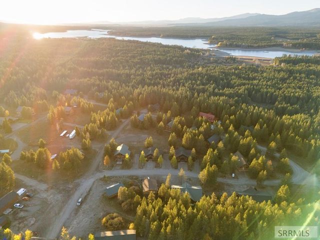 3770 Arctic Fox Drive, Island Park, ID 83429