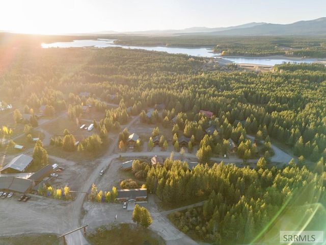 3770 Arctic Fox Drive, Island Park, ID 83429