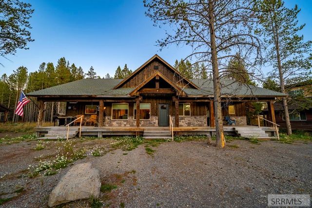 3770 Arctic Fox Drive, Island Park, ID 83429