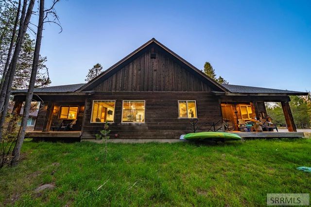 3770 Arctic Fox Drive, Island Park, ID 83429