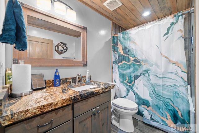 3770 Arctic Fox Drive, Island Park, ID 83429