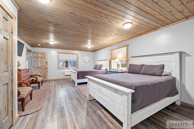 3770 Arctic Fox Drive, Island Park, ID 83429