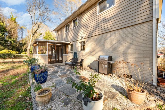 7015 Lavern Street, Charlotte, NC 28215