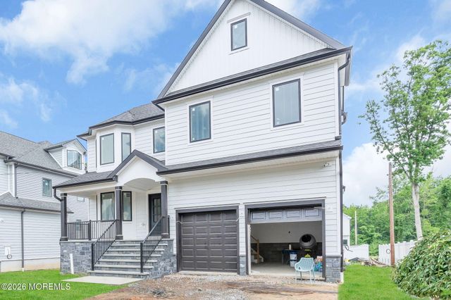 25 Wicker Place, Morganville, NJ 07751