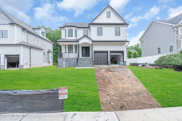 25 Wicker Place, Morganville, NJ 07751