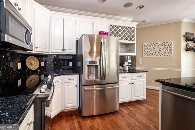 1510 Pecan Plantation Court, Loganville, GA 30052