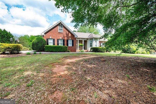 1510 Pecan Plantation Court, Loganville, GA 30052