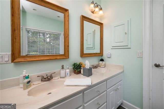 1510 Pecan Plantation Court, Loganville, GA 30052