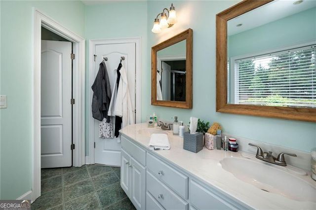 1510 Pecan Plantation Court, Loganville, GA 30052