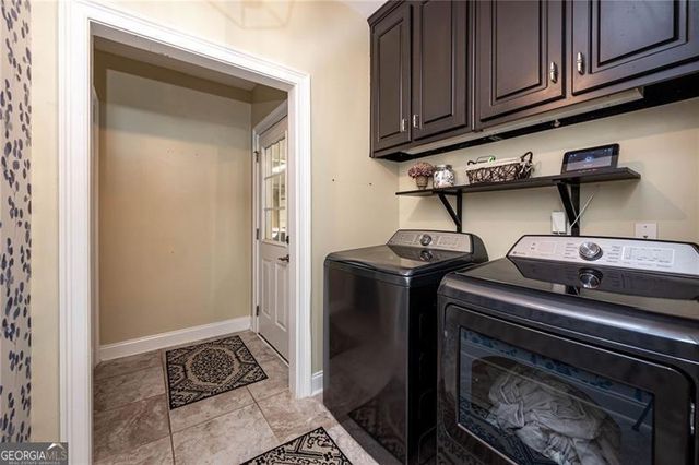 1510 Pecan Plantation Court, Loganville, GA 30052