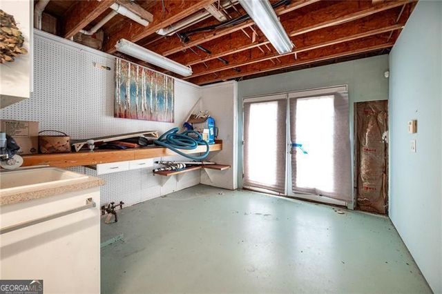 1510 Pecan Plantation Court, Loganville, GA 30052