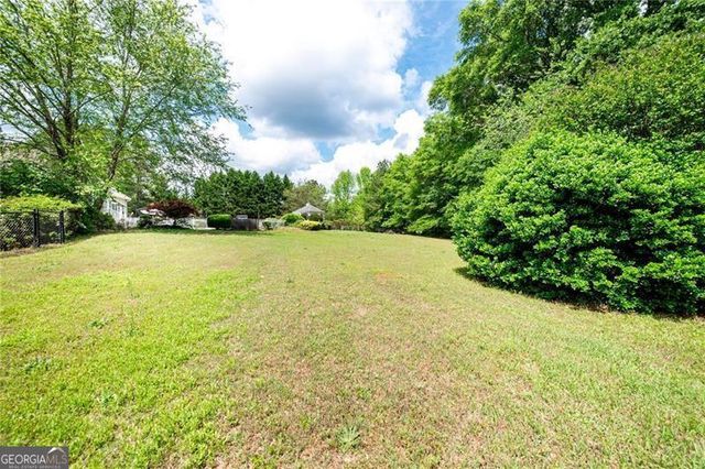 1510 Pecan Plantation Court, Loganville, GA 30052