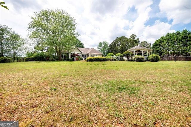 1510 Pecan Plantation Court, Loganville, GA 30052