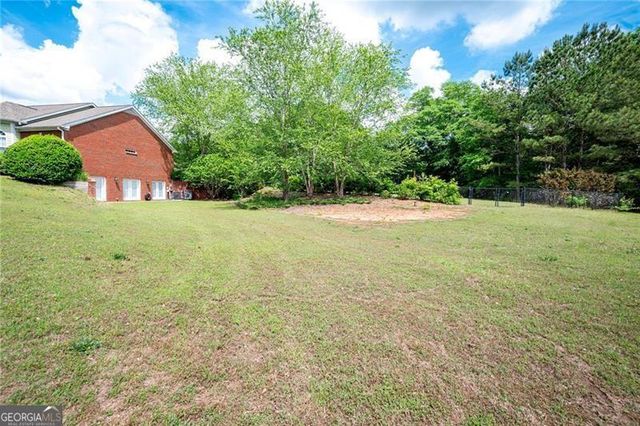 1510 Pecan Plantation Court, Loganville, GA 30052