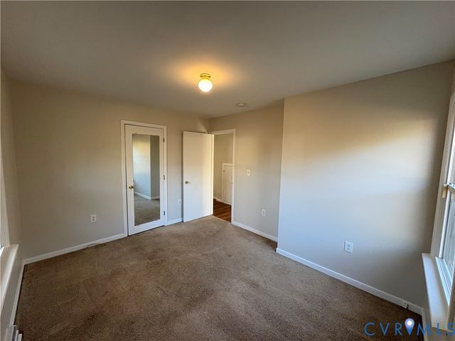 15800 Rowlett Rd, Chesterfield, VA 23838