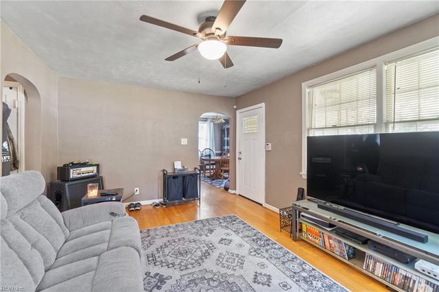 2309 Leckie ST, Portsmouth, VA 23704