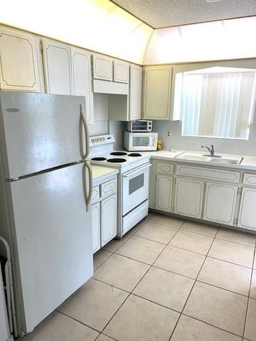 1455 N 12th Court 6b, Hollywood, FL 33019