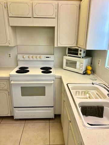 1455 N 12th Court 6b, Hollywood, FL 33019
